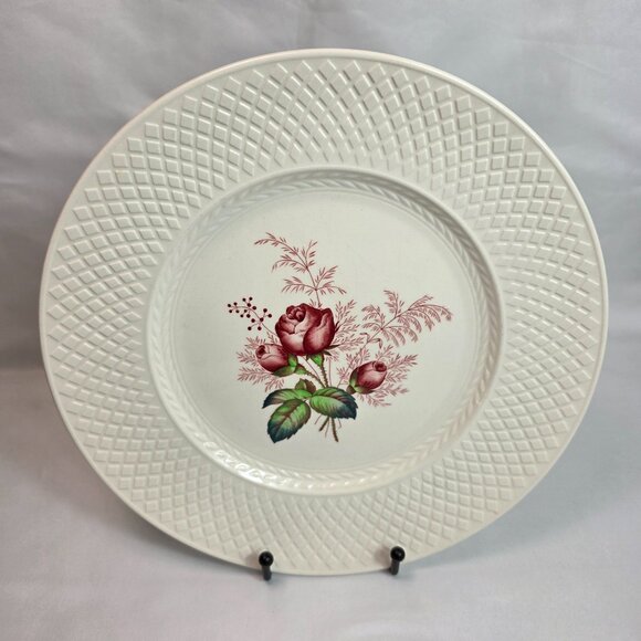 Spode Lady Anne Dinner Plate Roses Center Sculptured Rim in a Diamond Pattern - Picture 1 of 14